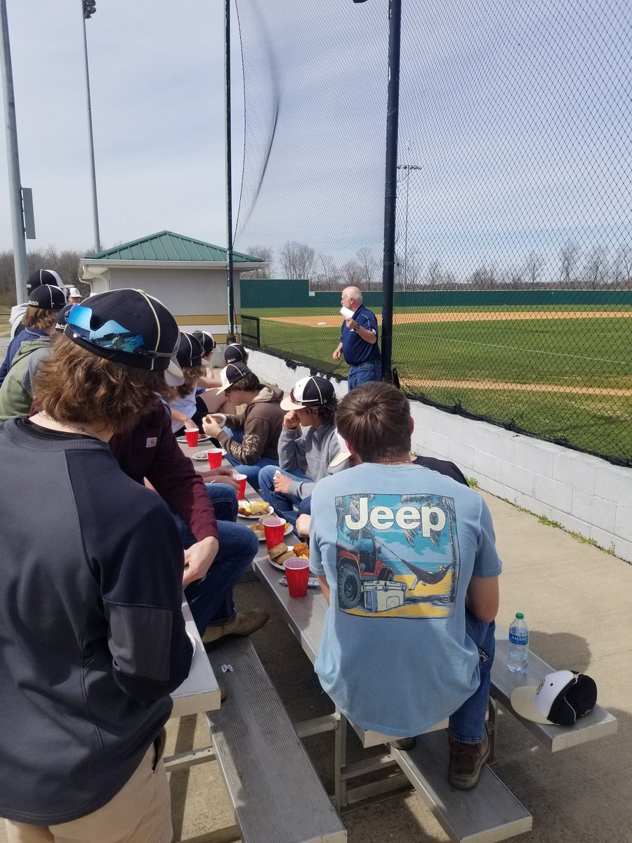 Big thank you to David Dean for talking to the Jackets and feeding them! We are in action tonight vs Clarksville Academy, varsity 5:30 and JV after. Let's Go Jackets!!!