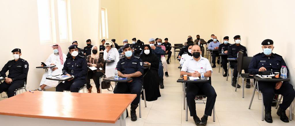 MOI_Qatar's tweet image. وبدأت الورشة بعرض للتعريف بفريق المنظمة بالفريق الوطني لتحديد هويات ضحايا الكوارث (DVI)، والهدف من إنشاء الفريق وآلية توحيد الجهود وتبسيط الإجراءات بين الإدارات المعنية #الداخلية_قطر