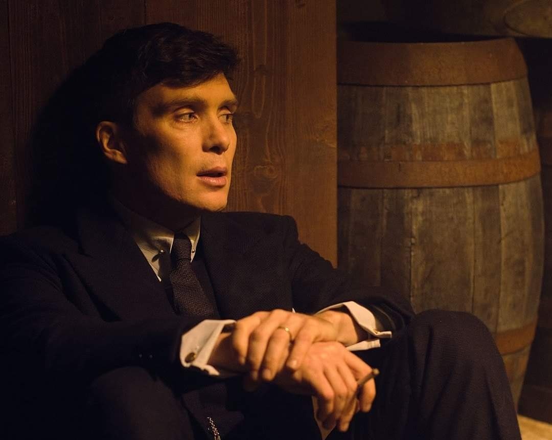 Ae do nada ela oferece o C○○
EU: