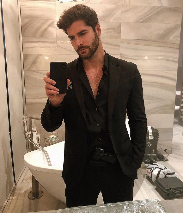 UnderxKing's tweet photo. Curiosidade: comecei no RPG com esse shape. 
É louco olhar para atrás e ver que as coisas mudam... https://t.co/IfHF3wUJRc
