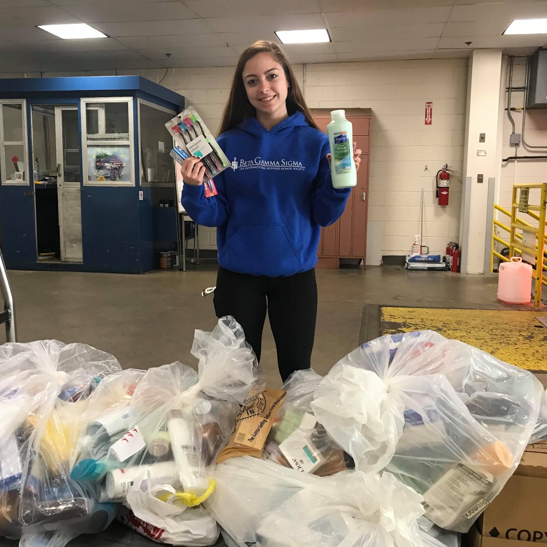JerseyCares's tweet photo. The #FirstNightKitDrive gives you an opportunity to assist displaced families throughout New Jersey by providing them with essential toiletry items. For more information on how you can get involved or donate, visit
https://t.co/zGXuTALMou
#JerseyCares #CollectionDrives #Donate https://t.co/1W7leBnOxe