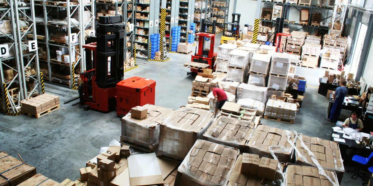 HawaiiTransfer's tweet photo. 3 Considerations When Choosing a Public Warehouse https://t.co/p1igonq7bG https://t.co/x7ZEmJR2wW