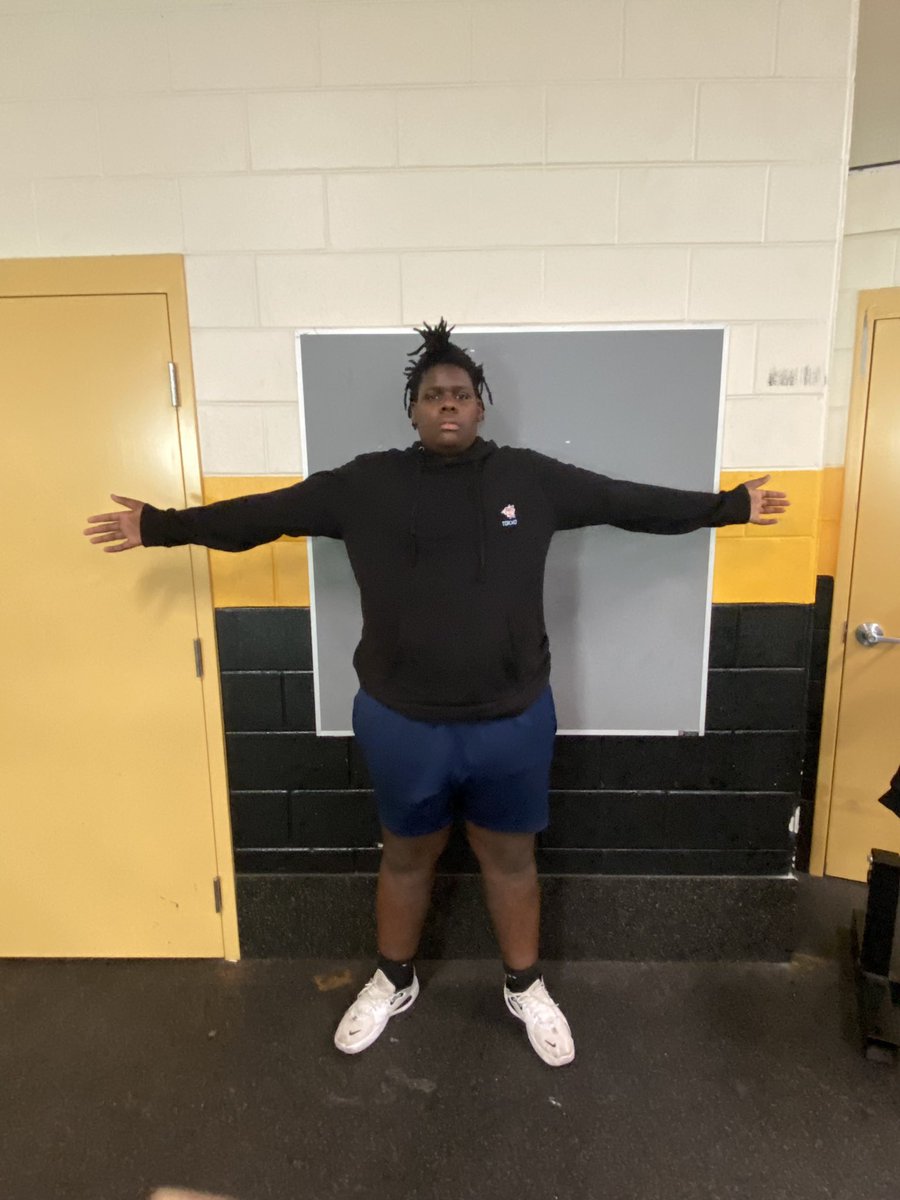 CoachMac68's tweet photo. 👀👀👀👀- Yall know what happens next!!! Better start calling me Nie. He’s a sophomore!!!! About to become a McKenzie’s Monster #!! https://t.co/30o3rqMJHM