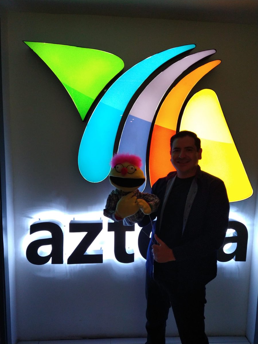 JoelVences's tweet photo. Hoy festejamos el día mundial de los #titeres en #TVAzteca colaborando y participando con la difusión del mundo del títere. https://t.co/77ybJ1Sx2l
