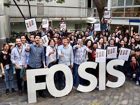 fbettancourt's tweet photo. Fueron casi 4 años en el @fosischile. Un tremendo desafío y una experiencia increíble. Gracias a todos quienes se sumaron a este equipo y que hicieron posible muchos logros durante estos años. https://t.co/82vkveFV75