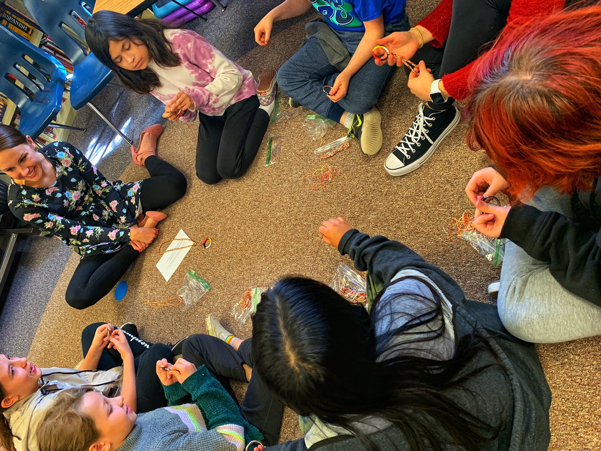 pord_33's tweet photo. Fun day at school celebration Circle of Courage/UBUNTU with Read Aloud Imogene’s Last Stand by Fleming/carpenter.#Imogeneslaststand #candacefleming #Ubuntu #COC #circleofcourage https://t.co/NlP8dwcH76