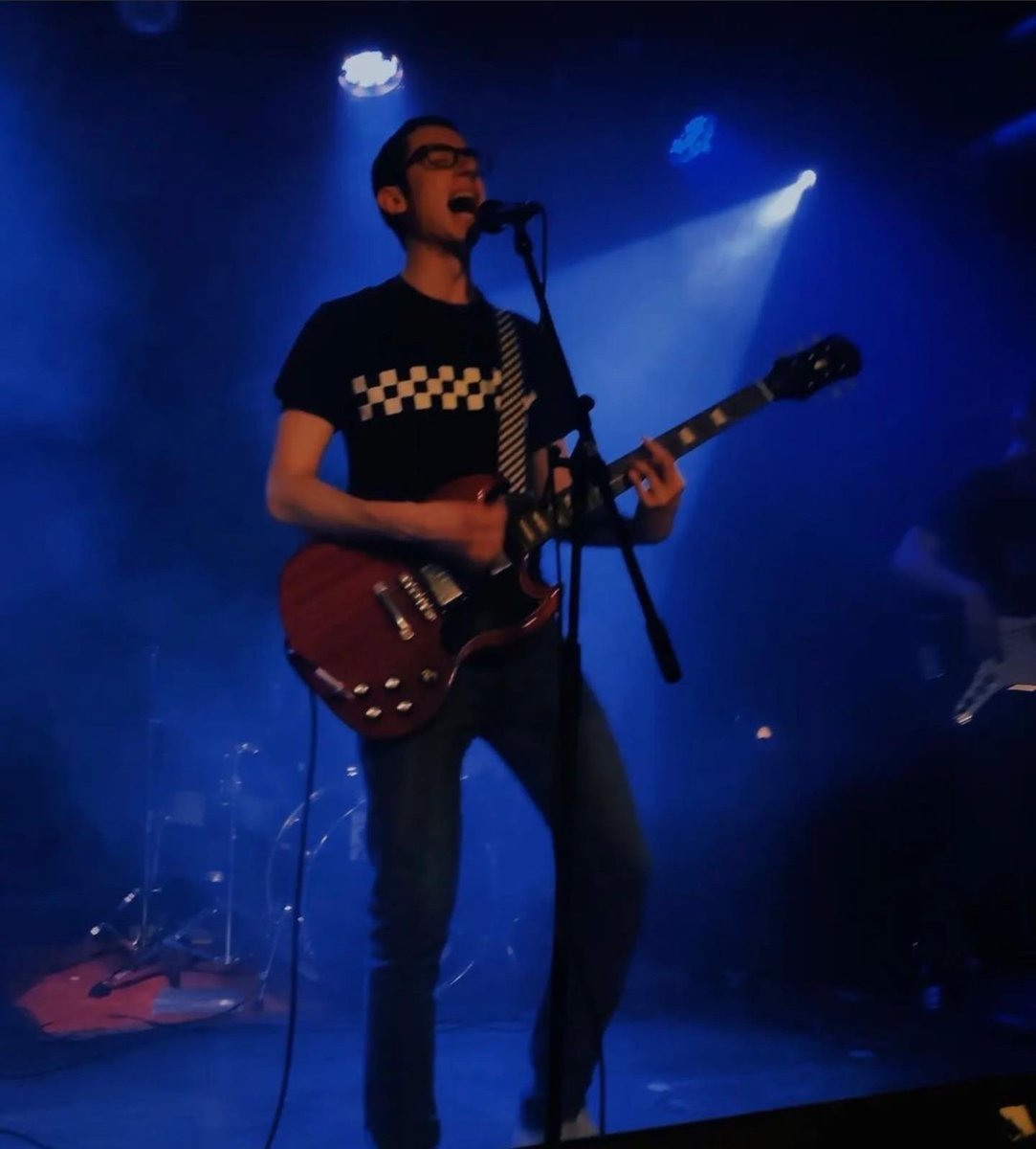 Izugarria Gernika!!!! 🔥🇯🇲

Mila esker ostiralean <a href="/AstraGernika/">Astra</a> ra gerturatu zineten guztioi!!! Eskerrik asko <a href="/GernikakoLekuek/">Gernikako Lekuek</a>  horrelako ekitaldiak antolatzeagatik!!! 

Hurrengorarte!!

🔥🇯🇲🤜🏿🤛🏻

📸 <a href="/GerniSka_Rude/">Rudelari GerniSka</a>