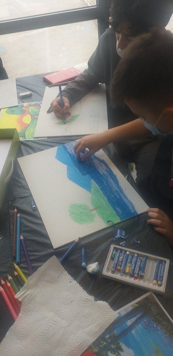 6 ve 7. Sınıf öğrencilerimin Görsel Sanatlar dersinde yaptıkları manzara tuval çalışmalarımız 🖼
<a href="/DogaOkullari/">Doğa Koleji</a> 
<a href="/EnisEryaman/">Enis Eryaman</a> 
<a href="/suleymancalis33/">Süleyman Çalış</a> 
<a href="/ozdemirsrd/">SERDAR ÖZDEMİR</a> 
<a href="/enversahin82/">Enver Şahin</a>