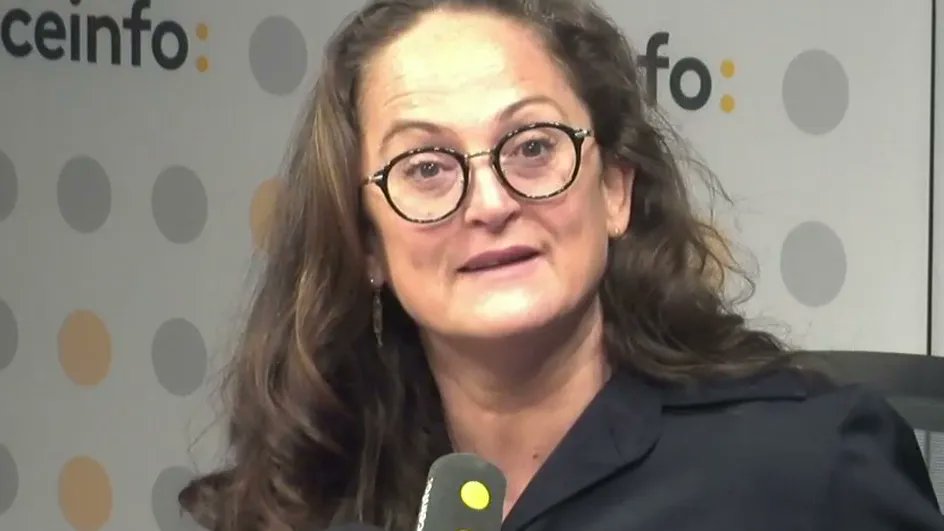 Sécheresse : "Je crois qu'on n'a pas compris ce qui arrive devant nous", alerte une hydrologue

francetvinfo.fr/economie/emplo…