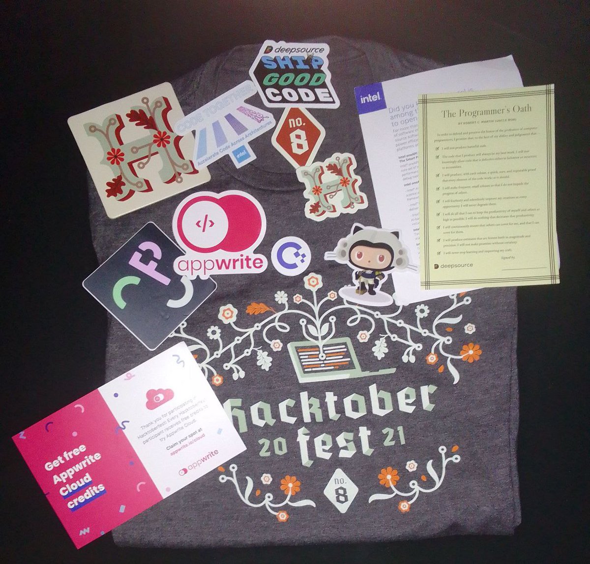 sathsarabj's tweet photo. Finally got my #Hacktoberfest swags!
Thank you!
#hacktoberfest2021 @appwrite @hacktoberfest @intel #OpenSource #deepsource #github #Developer #oneAPI #DigitalOcean #appwrite #intel https://t.co/PndAU8jkqC