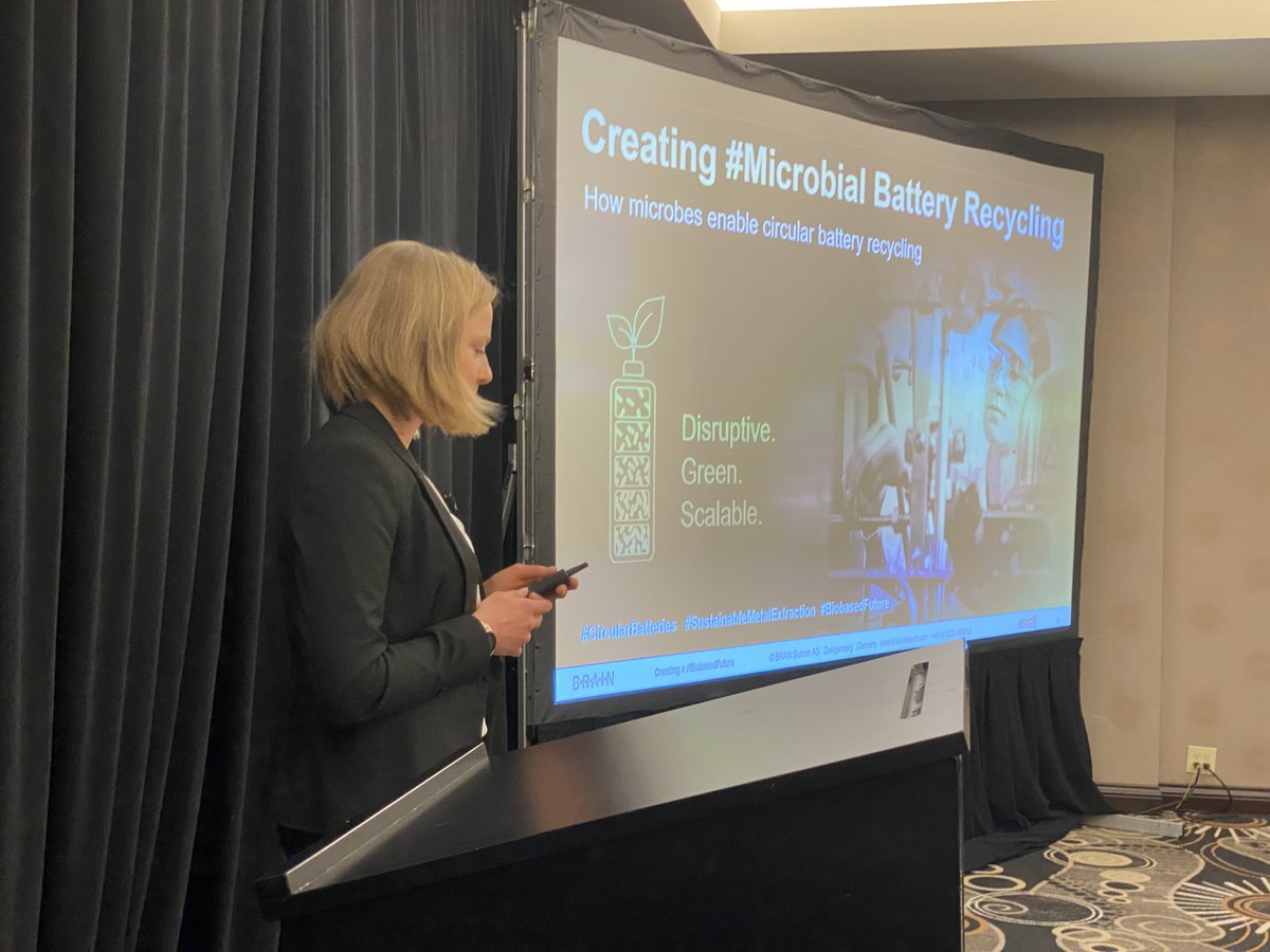 BRAINbiotech's tweet photo. Our expert Gina Kuippers gave a talk about "Microbial #batteryrecycling – #Bioeconomy meets #emobility" at the EV BATTERY RECYCLING & REUSE 2022 Exhibition and Conference in Detroit, Michigan. Well done, Gina 👏!
#batterytechnology #lithiumrecovery #litiumbatteries https://t.co/qbScbTOU7z