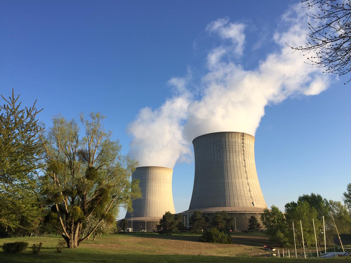 🔎#LeSaviezVous 365 jours par an, les 1150 salariés d'EDF et d'entreprises partenaires œuvrent pour la production d’une électricité bas carbone 🌍  #nucleaire #fierté