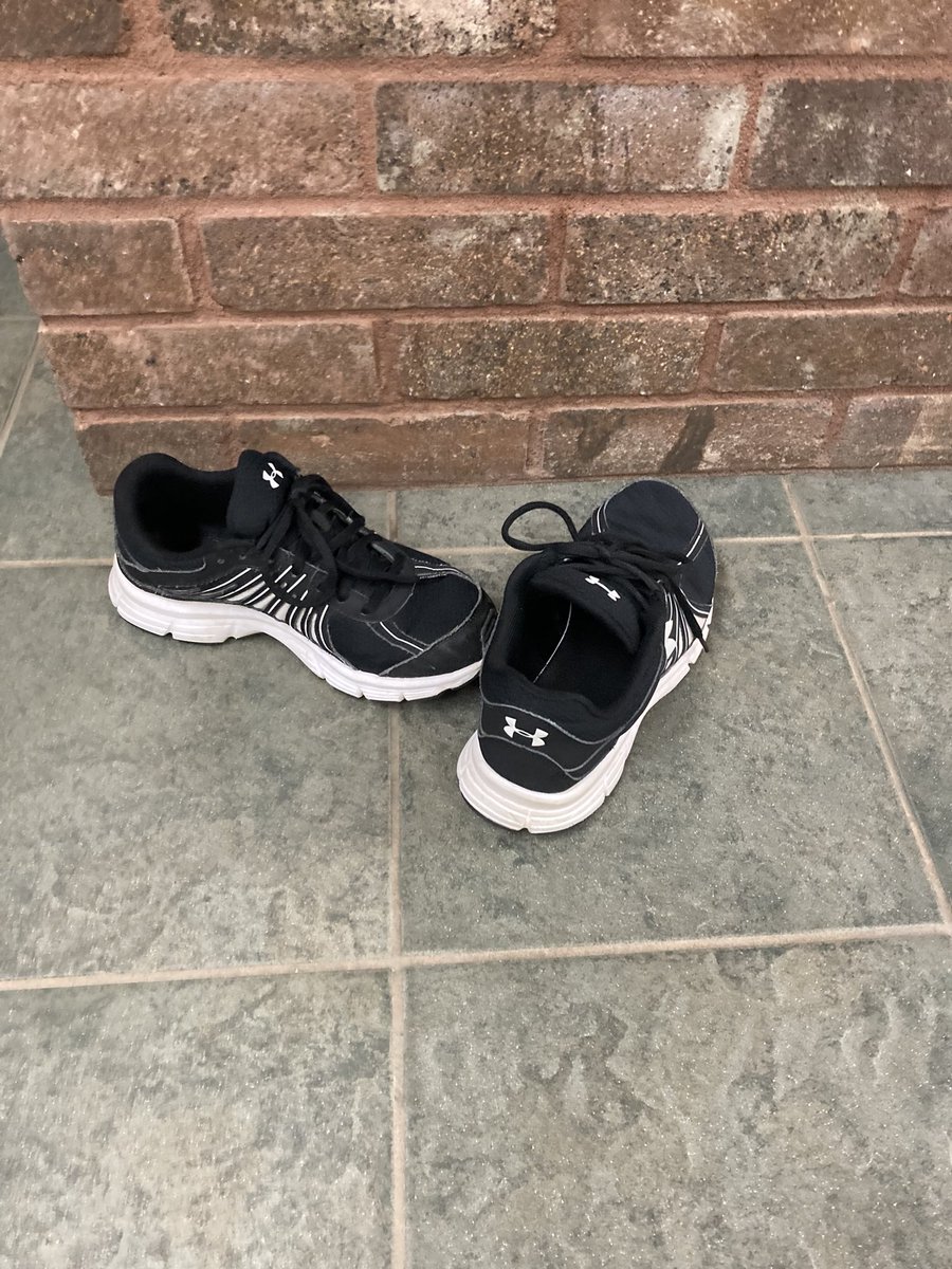 joel_186's tweet image. Yo…..did you for get something at BootCamp Tonite ?? See you Thursday for RunClub #BeActive #YXE #2J2