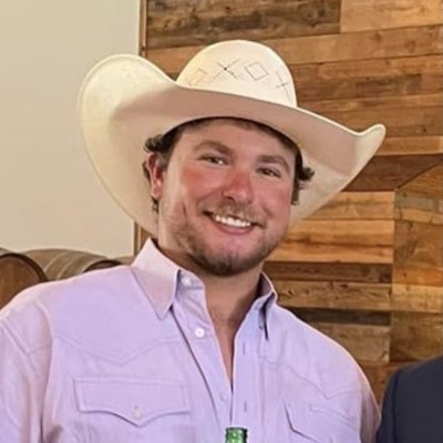 WhittonHunter's tweet photo. #NewProfilePic https://t.co/FUoWMWYUhj