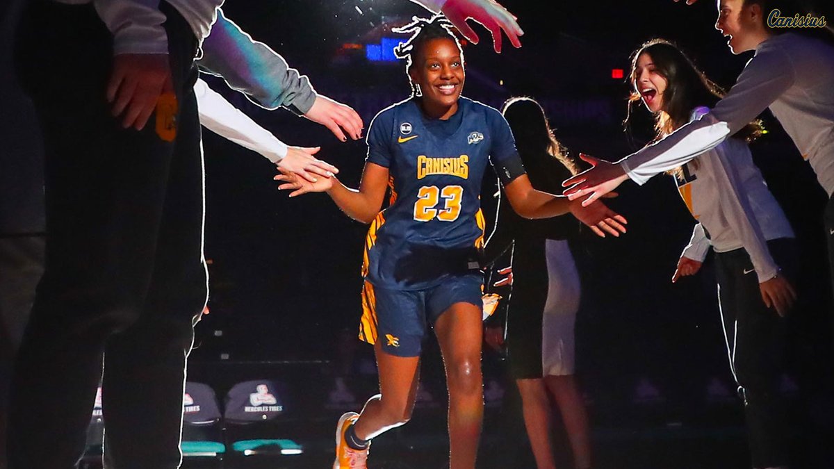 The culture.

#Griffs 

📸 - MAAC Sports