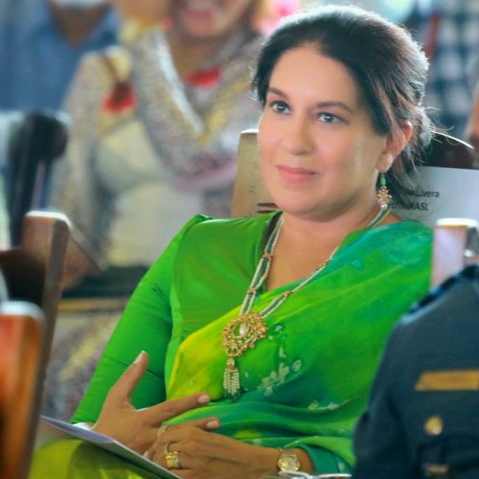 I always did something I was a little not ready to do. I think that’s how you grow. When there’s that moment of ‘Wow, I’m not really sure I can do this, and you push through those moments, that’s when you have a breakthrough
💚 #beinspired #worksmart  #womenempowerment #SriLanka