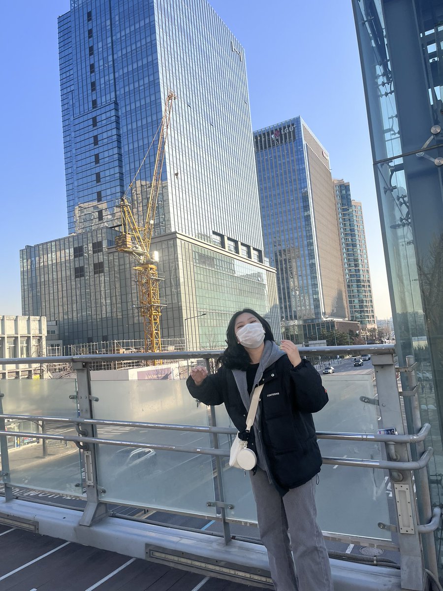 myk903's tweet photo. 나와 HYBE💜               22.03.28 https://t.co/qvhUPoEdwz