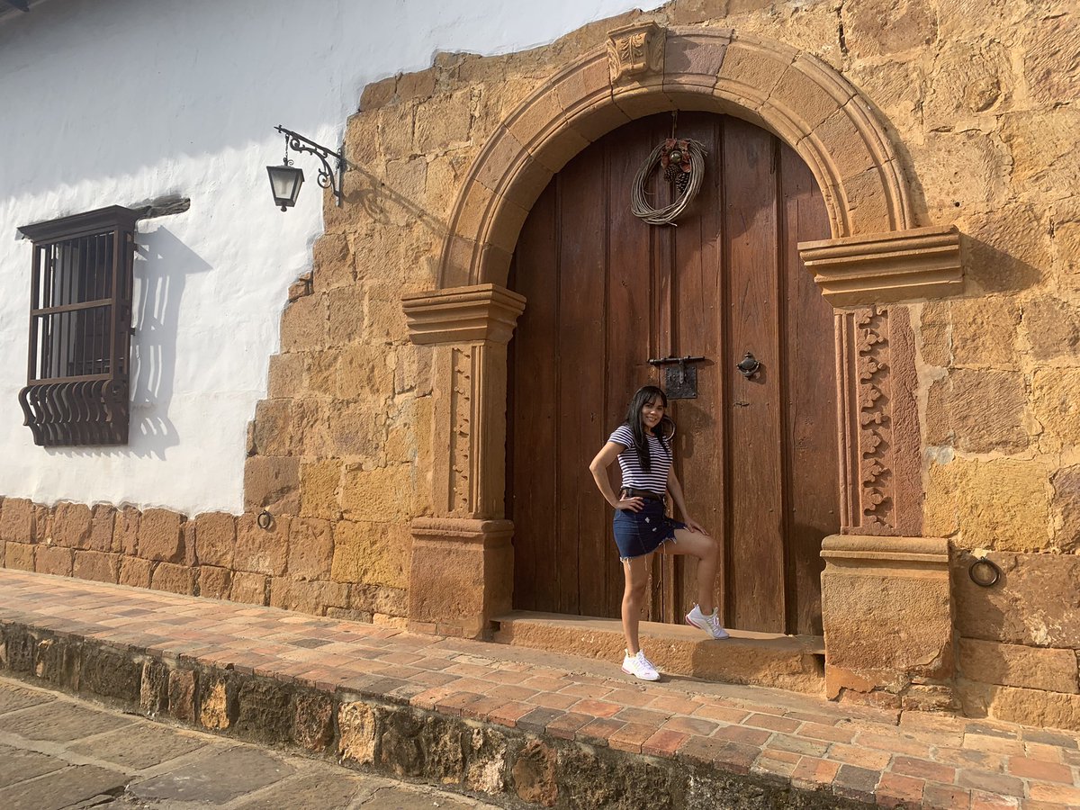 Milycg's tweet photo. Amando cada uno de los rincones de #Colombia y #Barichara uno de los pueblos más bellos que he visitado y que inspiró la Película #Encanto https://t.co/utCprLo5ma
