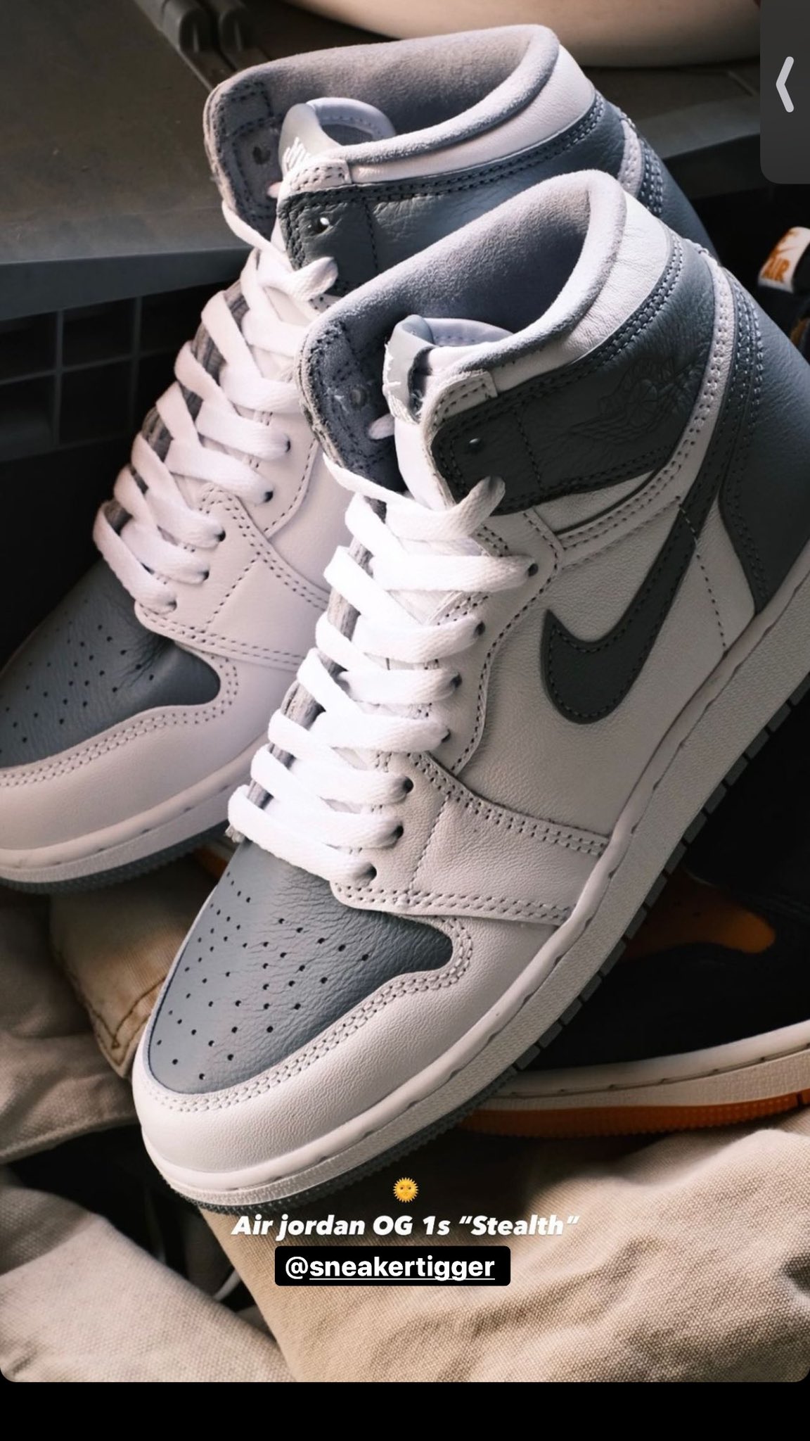 Stealth 1s deals jordans