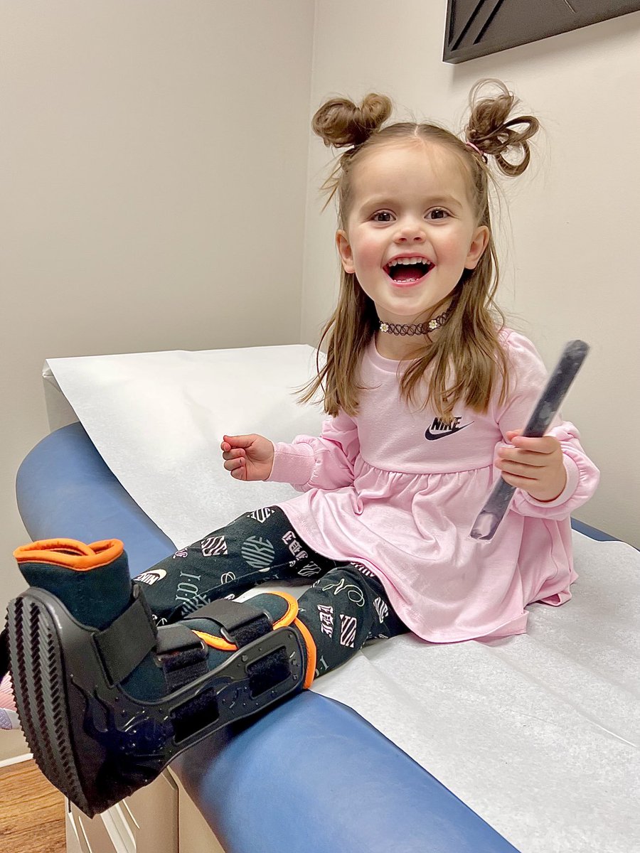 My Ortho Walk-in Clinic treats all ages!

I carry pediatric braces for all those crazy kid injuries and popsicles included for smiles!

The x-ray unit currently being installed is fully digital and will have the lowest radiation exposure possible.
totalcareseo.com