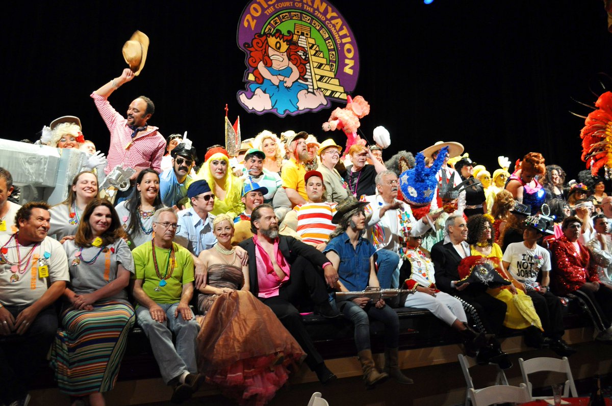 🌽🚨Planning to attend #Cornyation with a group of friends?

Take advantage of our special CornFritters group seating opportunity! 

With the purchase of these 10 adjacent seats, you’ll receive 10 Cornyation medals and a special photo op w/ King Anchovy LV! 

DM for more details!