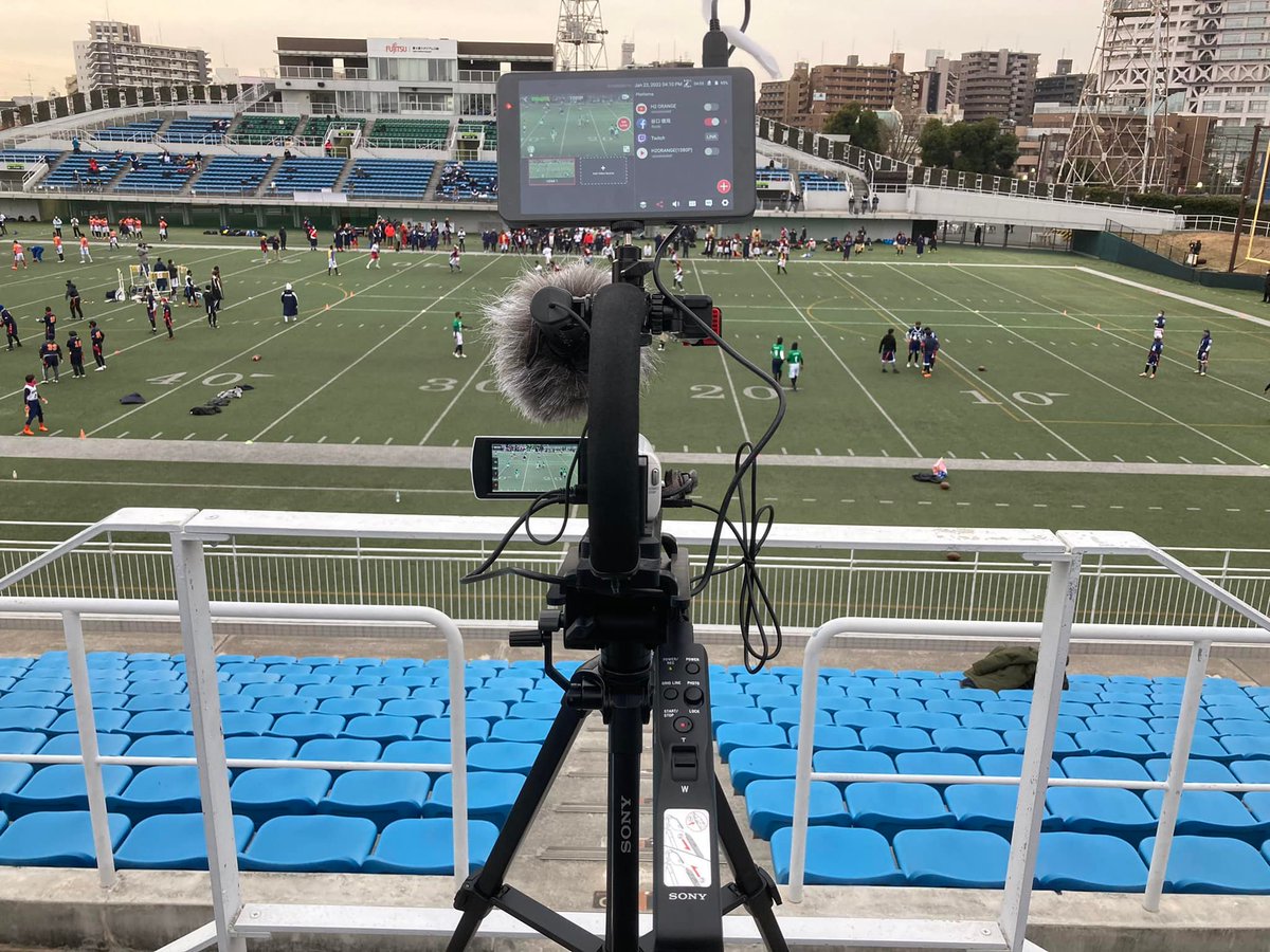 YoloLivTech's tweet photo. “I went live on my FB page for the first time on YBOG.
Just streamed the teams game I belong to in the flag football tournament.
Below is a very simple set up.”
Cr: Tetsuya Taniguchi
#yololiv #yolobox #yoloboxpro #livestream #livestreaming #schoolsport #schoolgame #football https://t.co/acLnfoMe3U