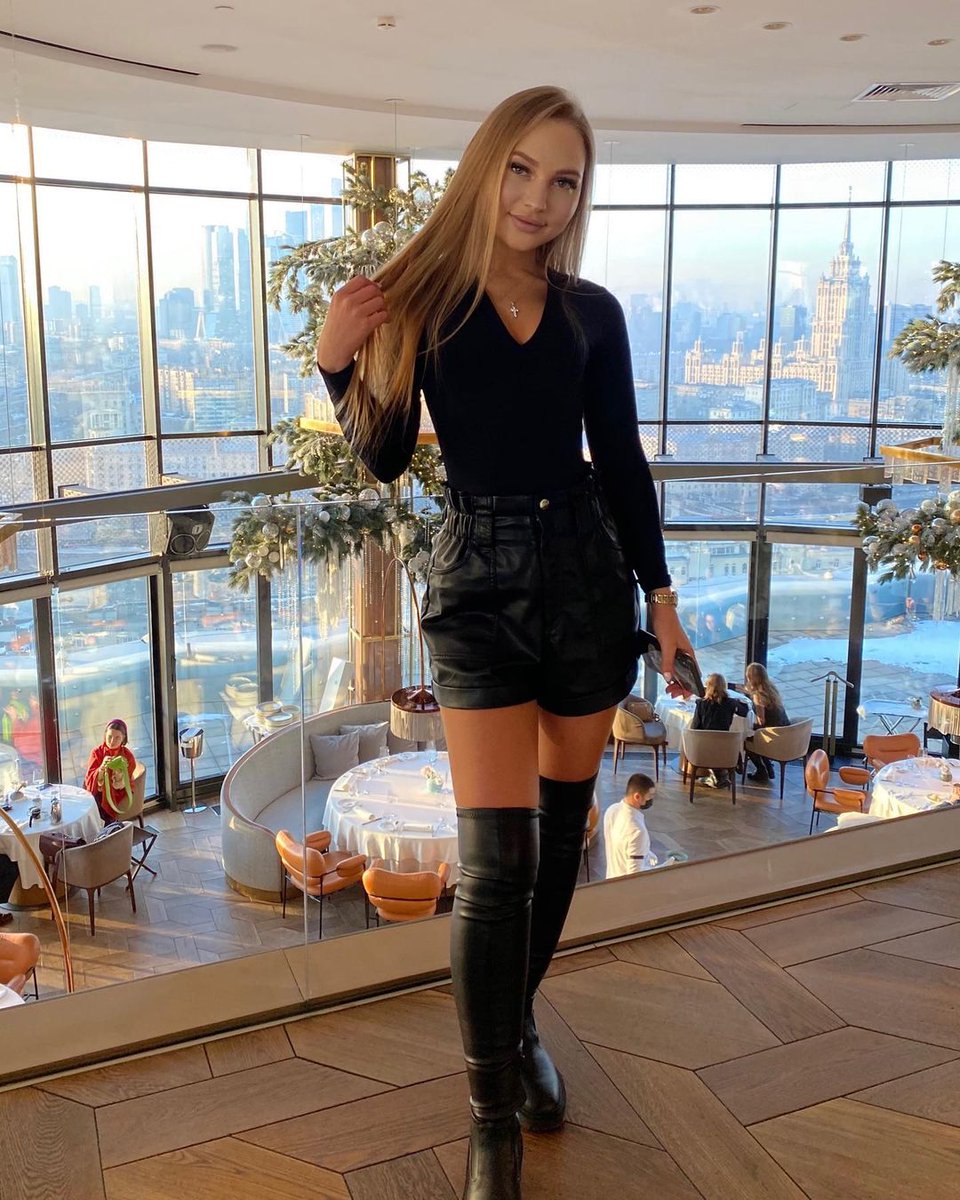 Alice (@girlfriend7676) on Twitter photo 