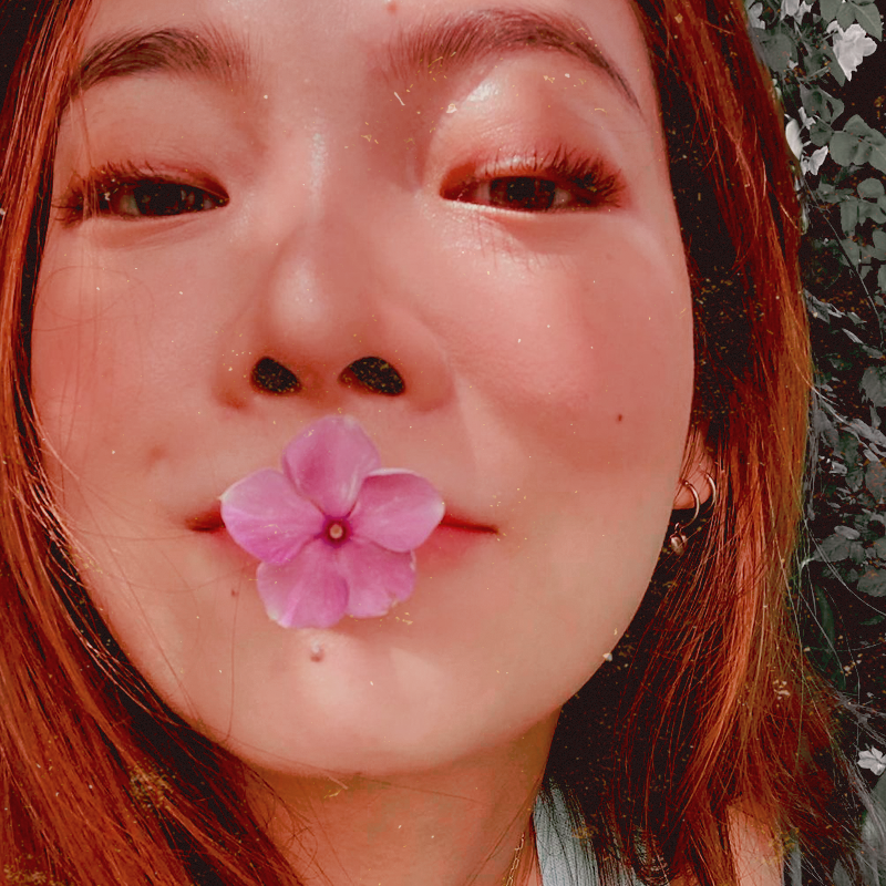 arunasitha's tweet photo. ⠀

⠀⠀⠀Here's to the blooming flower that was just a mere bud yesterday ❁

⠀ https://t.co/gTG2DewKSI