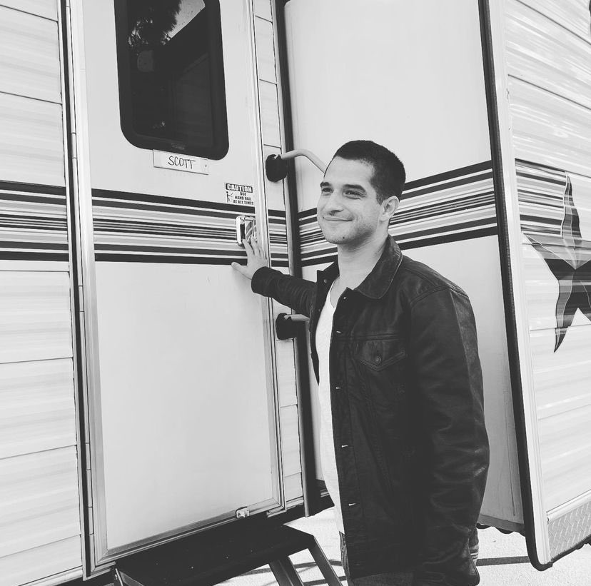 twscenesx's tweet photo. tyler posey on instagram https://t.co/PKNSzXayGt