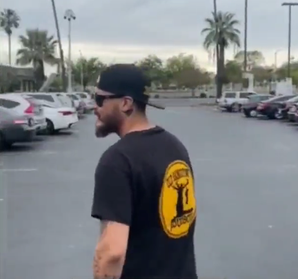 AntifaSac_'s tweet photo. Heads up Sac!
Proud Boy spotted &amp; confronted by a community member at WinCo Foods on Watt Ave!
PB had a Hangtown PBs shirt on which is the chapter in Placerville(El Dorado County).2nd tweet has pics of the truck he got in!Heres our email if you got info..
https://t.co/Dxq3yqSQGW https://t.co/2ZhpohKKcm