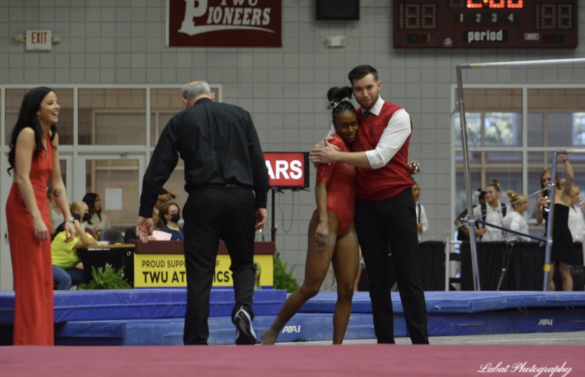 CJMuras's tweet photo. Who doesn’t love a big hug from the one and only? 

#regionalweek #ready #building #memories #love #blessed https://t.co/Zu8RIV2OYZ
