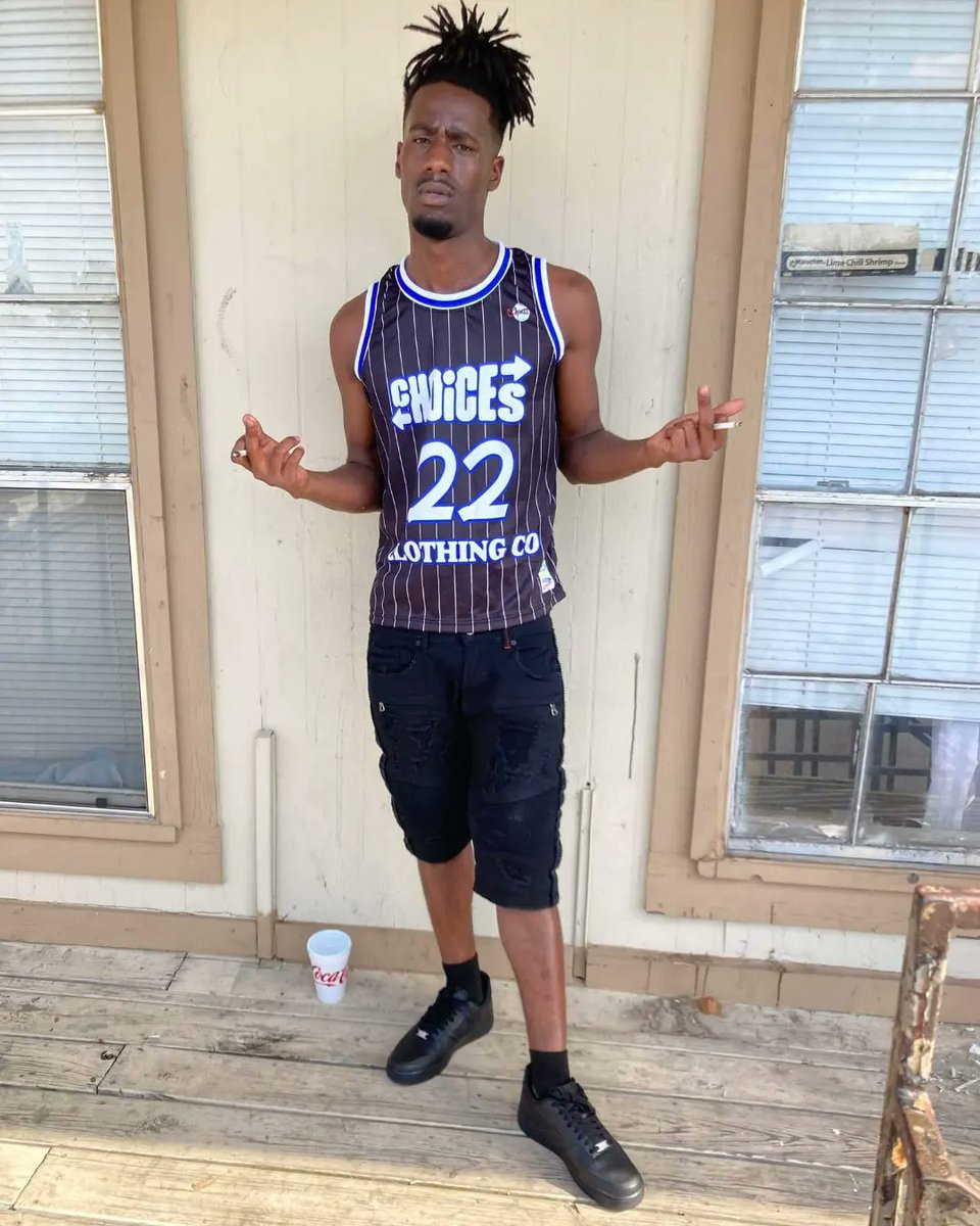 BBlockboy3's tweet photo. BlockboyNetwork Vs. EVERYBODY 🏚3️⃣🦍

#FuckDaMedia #LLDa3 https://t.co/o0icRGLrFQ