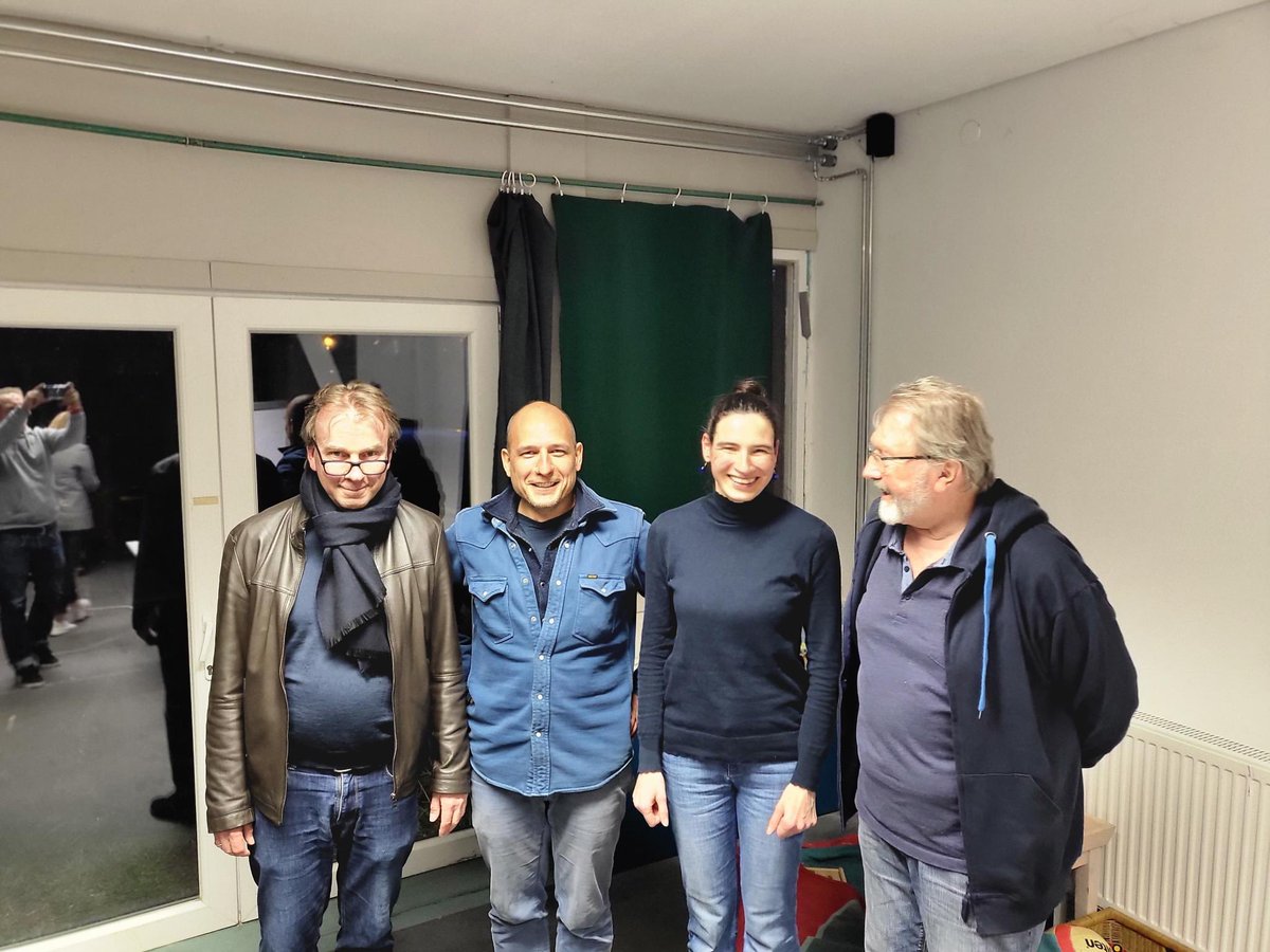 GestalterWerder's tweet photo. Peter Jacobi (links) ist Rechtsanwalt und wird stellvertretender Vorsitzender. Dieter Dörflinger (rechts) ist Rentner und als Beisitzer im Vorstand. 
Der bisherige Vorsitzende Meiko Rachimow (Mitte links) bleibt dem Vorstand als Schatzmeister erhalten, https://t.co/WvZYxeKJPN
