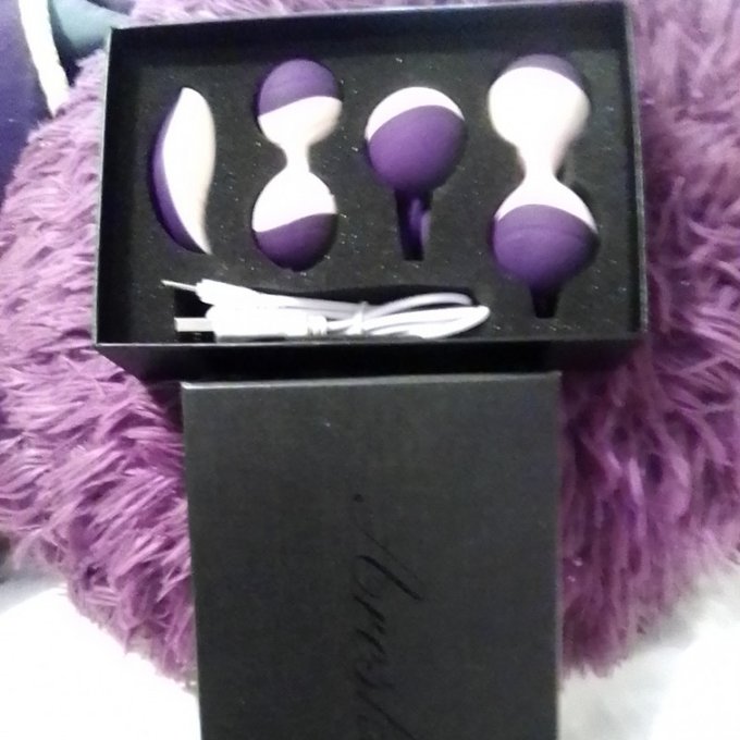 KEGEL Balls by @sinctyblkdmd https://t.co/8r6BZSGMpz Find it on #ManyVids! https://t.co/lgJx9HAbvU<a class="tags" href="/tag/sinctyblkdmd">@sinctyblkdmd</a><a href="/tag/manyvids"class="tags"><span>#manyvids</span></a>