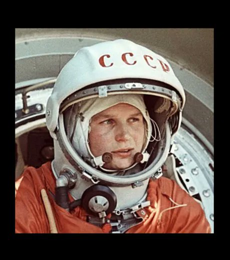 OursDeParis's tweet photo. #FEMarch
J 28
Une Astronaute / Cosmonaute
A tout seigneur tout honneur elle est à jamais la première femme a être allée dans l'Espace
Valentina Terechkova https://t.co/T88GLrDgEk