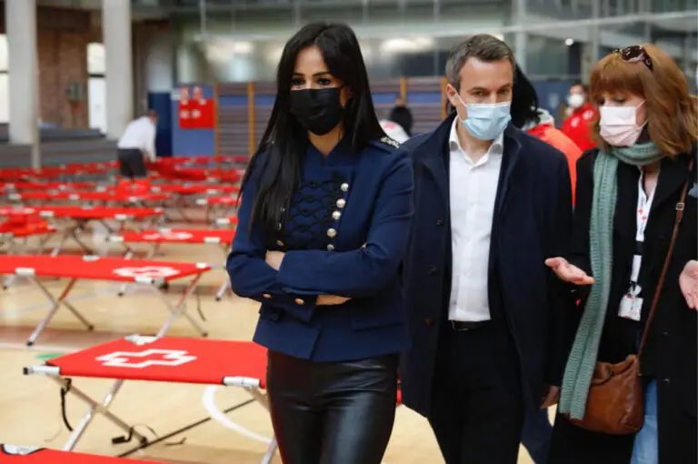 Comenzamos a gestionar el Centro Deportivo Daoíz y Velarde bajo la cesión del Ayuntamiento de <a href="/MADRID/">Ayuntamiento Madrid</a>, para proporcionar un espacio de descanso para las personas procedentes de #Ucrania.

Se han habilitado 150 plazas con los servicios necesarios 👉bit.ly/3uEFhGg