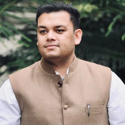 कल्याण सिंह जी के पौत्र श्री संदीप सिंह को #बेसिक_शिक्षा_मंत्री बनाये जाने पर बहुत बहुत बधाई। 
<a href="/narendramodi/">Narendra Modi</a> 
<a href="/AmitShah/">Amit Shah</a> 
<a href="/myogiadityanath/">Yogi Adityanath</a>
