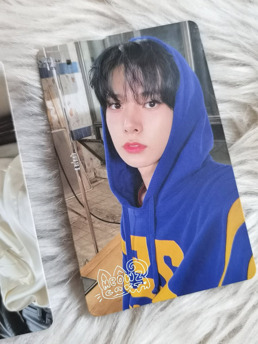 meowzcart's tweet photo. Ꮺ . . . #meowlsㅊ
hee hoodie & sun scylla came home !
thank you sm @i05cart for packing them
safely & for the cute at madami freebies !
till our next transaction 😽
. . . #ei_proofs https://t.co/5WkwyD1LEF