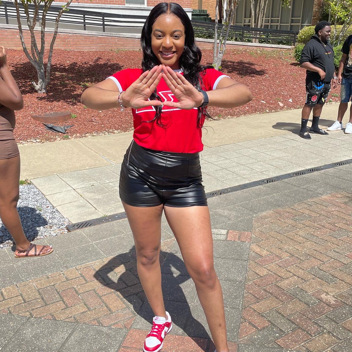 jetaime148's tweet photo. In God Time, I am Thee Divine Δesign ❤️ #38 #DeltaPi https://t.co/KLdXnWTD99