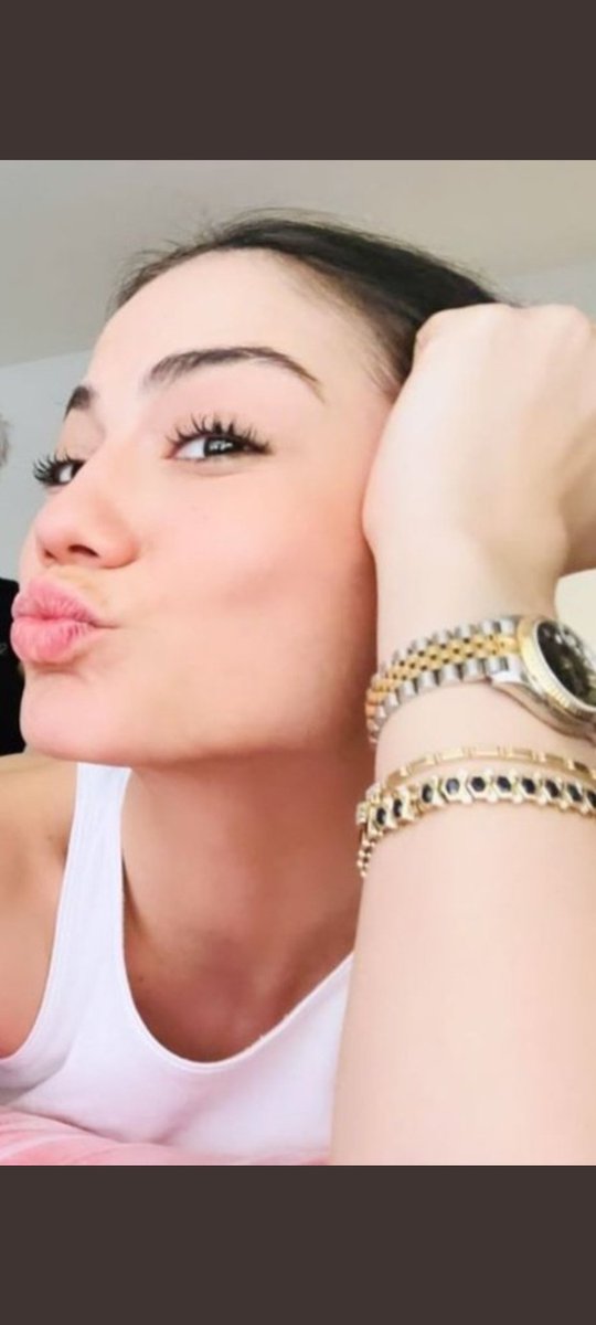 Aşko söyliycek bir şey bulamıyorum. Seni seviyorum😘🥰😍💋#DemetÖzdemir