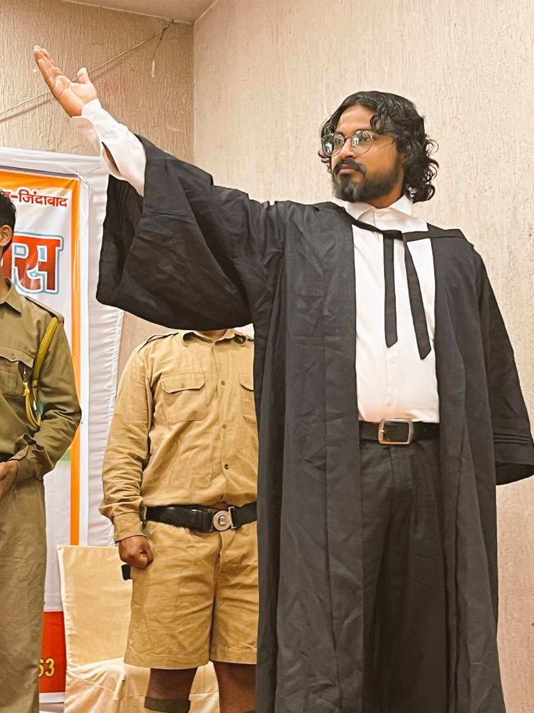 Govindk100's tweet photo. #WorldTheatreDay #Asmitatheatre #Arvindgaur sir #govindk100 https://t.co/ctmOEA9Ypm