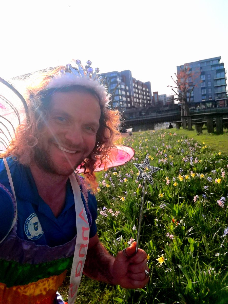 wayne daly (@1934rabbit) on Twitter photo Good to finely get the wings π§ββοΈ back on <a href="/AnnasHopeUK/">Anna's Hope</a> #charity #TheThingsYouDoForCharity #fairy Good to finely get the wings π§ββοΈ back on <a href="/AnnasHopeUK/">Anna's Hope</a> #charity #TheThingsYouDoForCharity #fairy