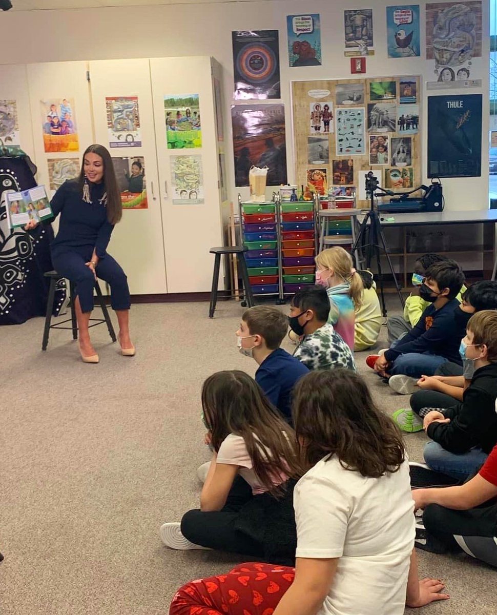 alyssaklondon's tweet photo. Speaking at Baxter Elementary and through Zoom to the rest of the Anchorage School District 3rd grade classrooms, while filming the @culturestory ‘Journey of the Freckled Indian’ curriculum about identity and culture was so much fun! #recentmemory #curriculumdevelopment #author https://t.co/uKOOvAUhJe