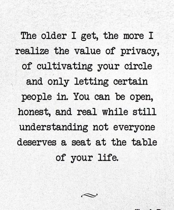 AbinavMurthy's tweet photo. People in social media wont help you in real life for real. When they close the app , your problem is not their real life problem. You wont be their priority. Just remember that! https://t.co/mIfXoeeaVR