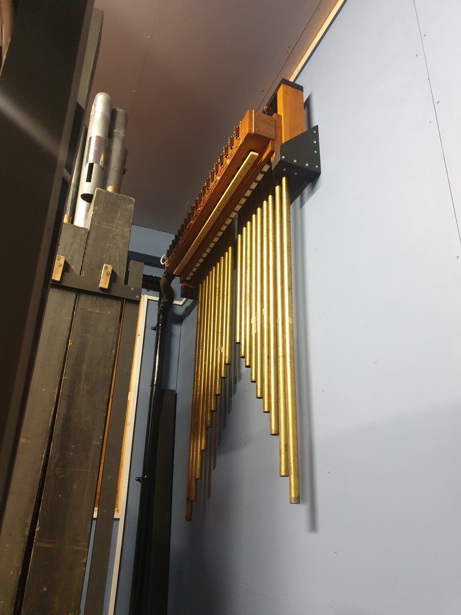 CalumGubby's tweet photo. A peak inside the Ingram organ at the Astoria Centre in Corstorphine reveals some of its fully-mechancial percussive instruments whilst the console shows the variety of amusing sound effects at the player's disposal. https://t.co/XDvX8VXHlK
