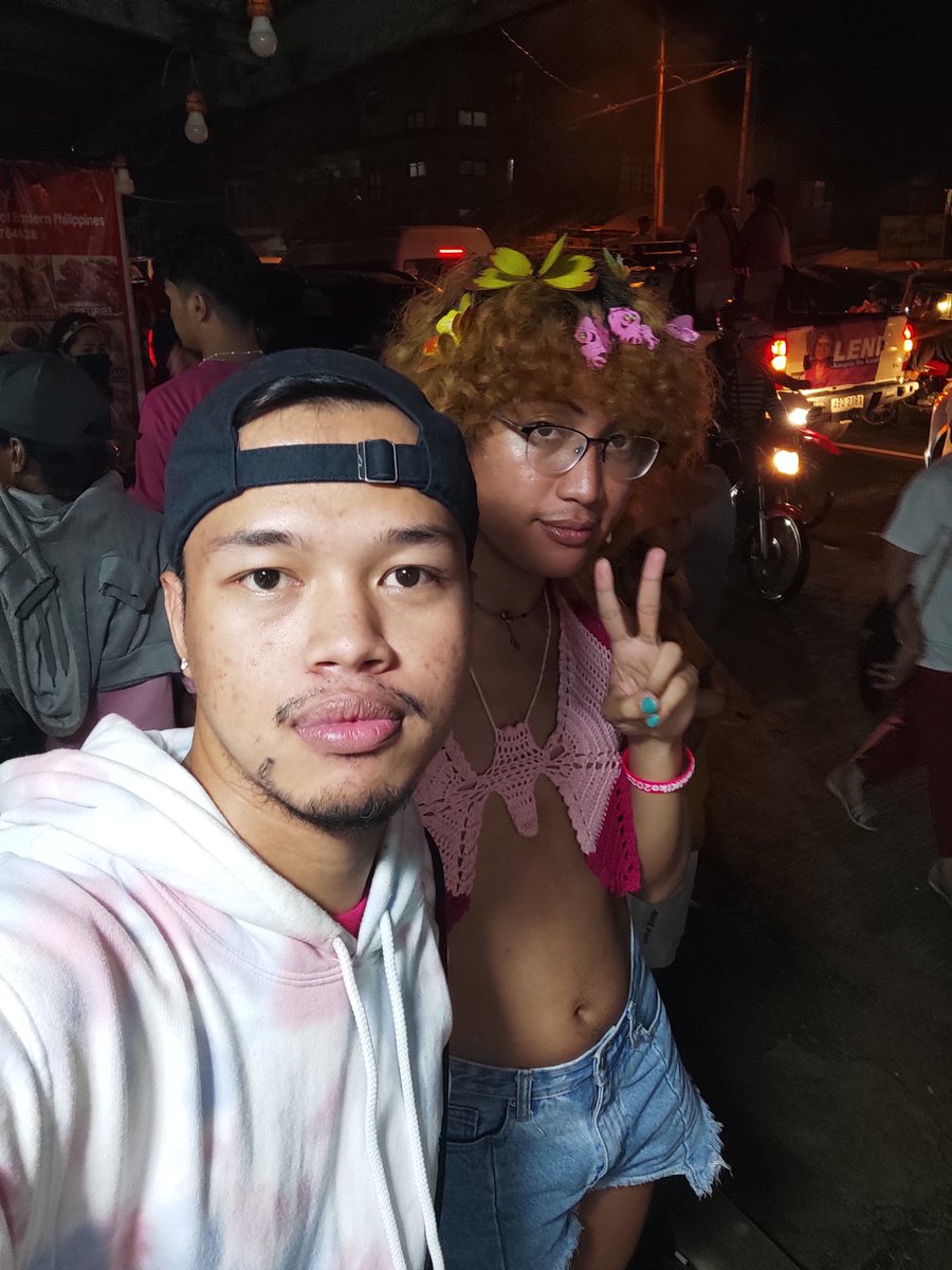 maka_dagat's tweet image. mga inuwi sa bahay for leni 💅 #LetLeniLead #KulayPosasAngBukas #SamarIsPink 💗💗💗