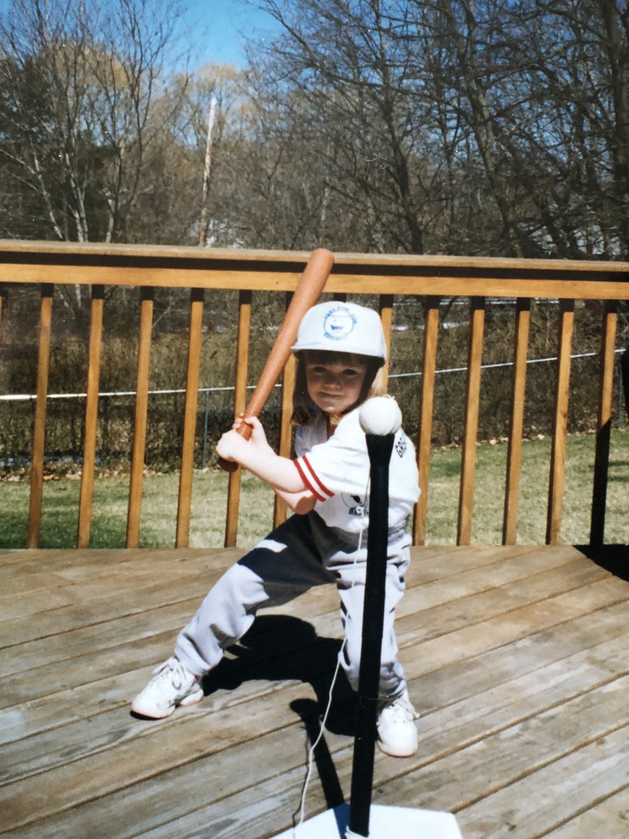 jimsully12's tweet photo. ⁦@PVHSC23⁩ here is ⁦@Ms_Sullivan11⁩ getting ready for softball season 1997!😂😂🥎🥎 https://t.co/dYaZVC2gpQ
