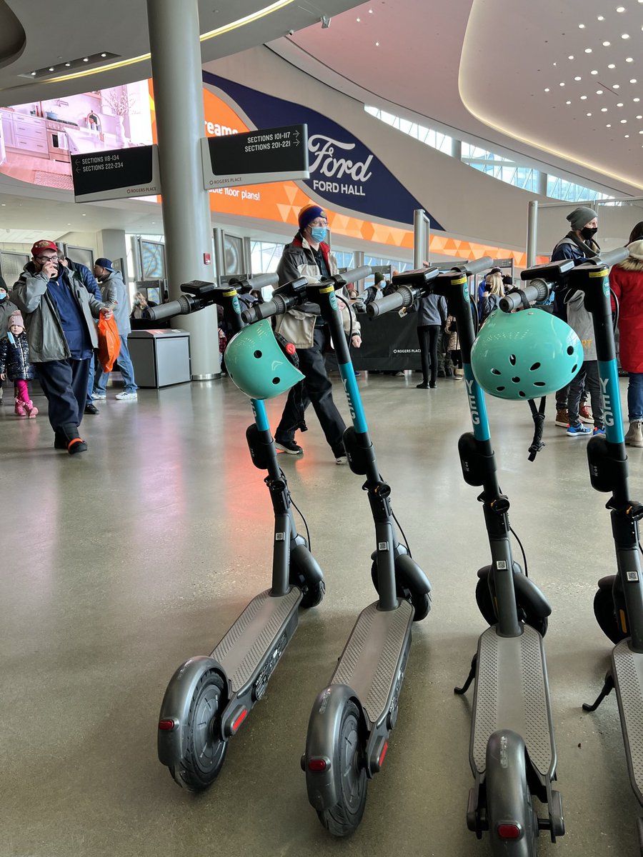 YEG scoot tweet media