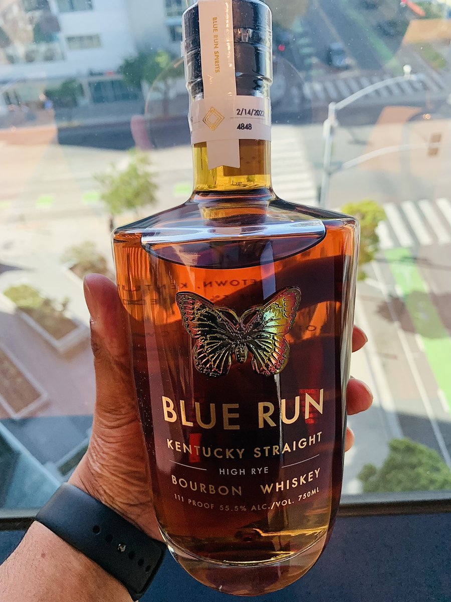 JB_TheLastDrop's tweet photo. It finally arrived. @bluerunspirits #HighRyeBourbon batch 2. So excited to finally own a bottle and to sip on this beautiful masterpiece. #BlueRunSpirits #Bourbon #HighRye https://t.co/QXZmXqODfq