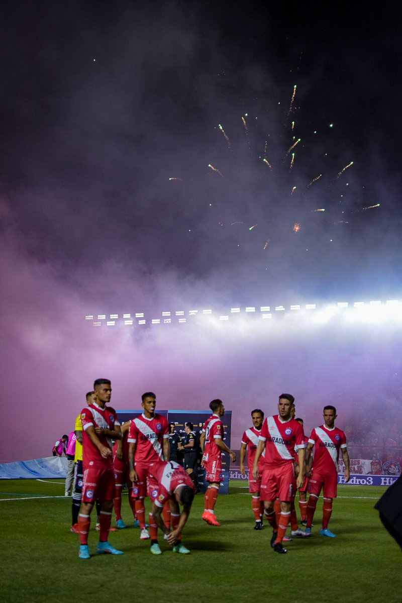 SIGA EL BAILE SIGA EL BAILE, AL COMPÁS DEL TAMBORIL, QUE ESTA NOCHE NOS COGIMOS, A LOS PUTOS DEL FORTÍN!!! #AAAJ